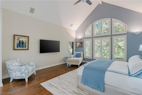 5 Brandon Court Moreland Hills OH 44022