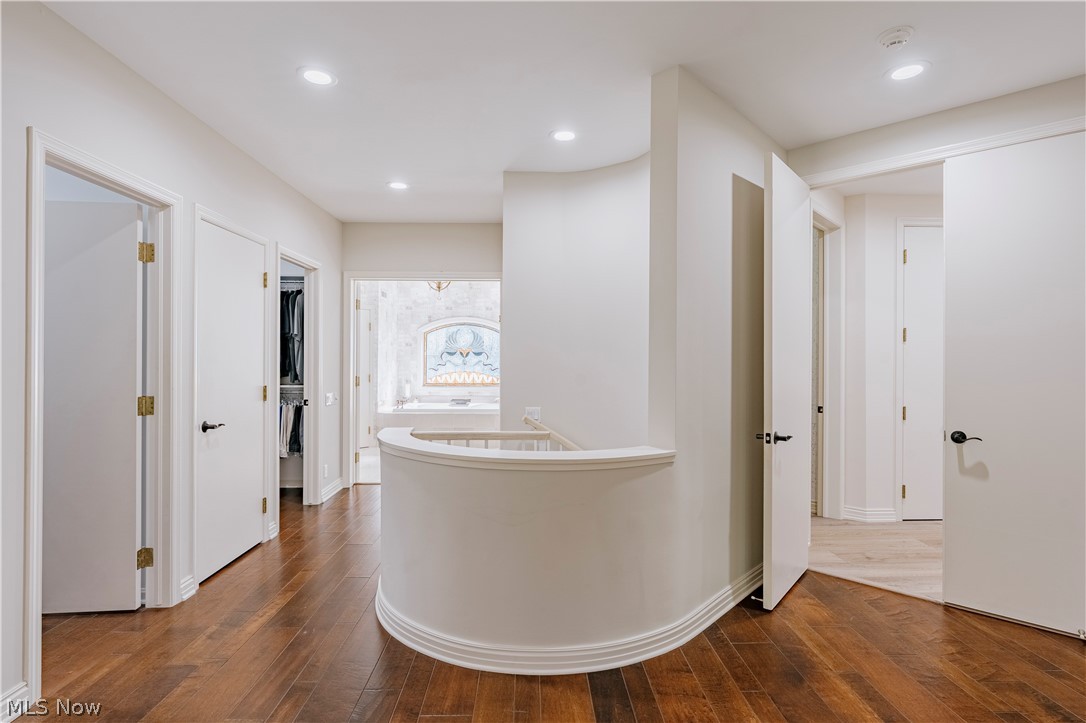 5 Brandon Court Moreland Hills OH 44022
