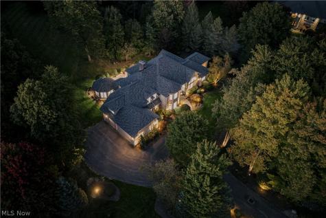 5 Brandon Court Moreland Hills OH 44022