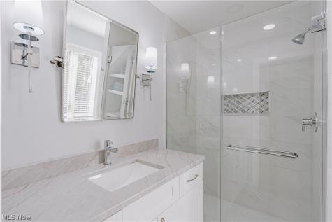 5 Brandon Court Moreland Hills OH 44022