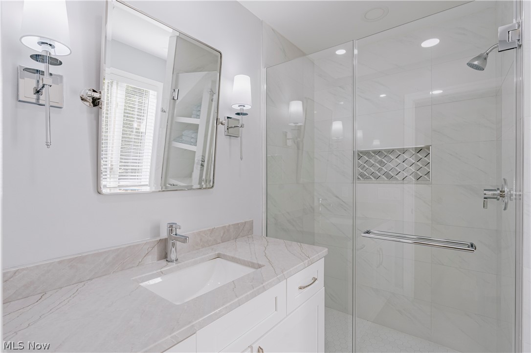 5 Brandon Court Moreland Hills OH 44022