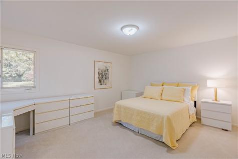 5 Brandon Court Moreland Hills OH 44022
