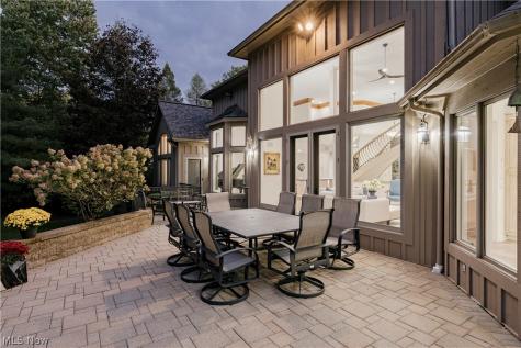 5 Brandon Court Moreland Hills OH 44022