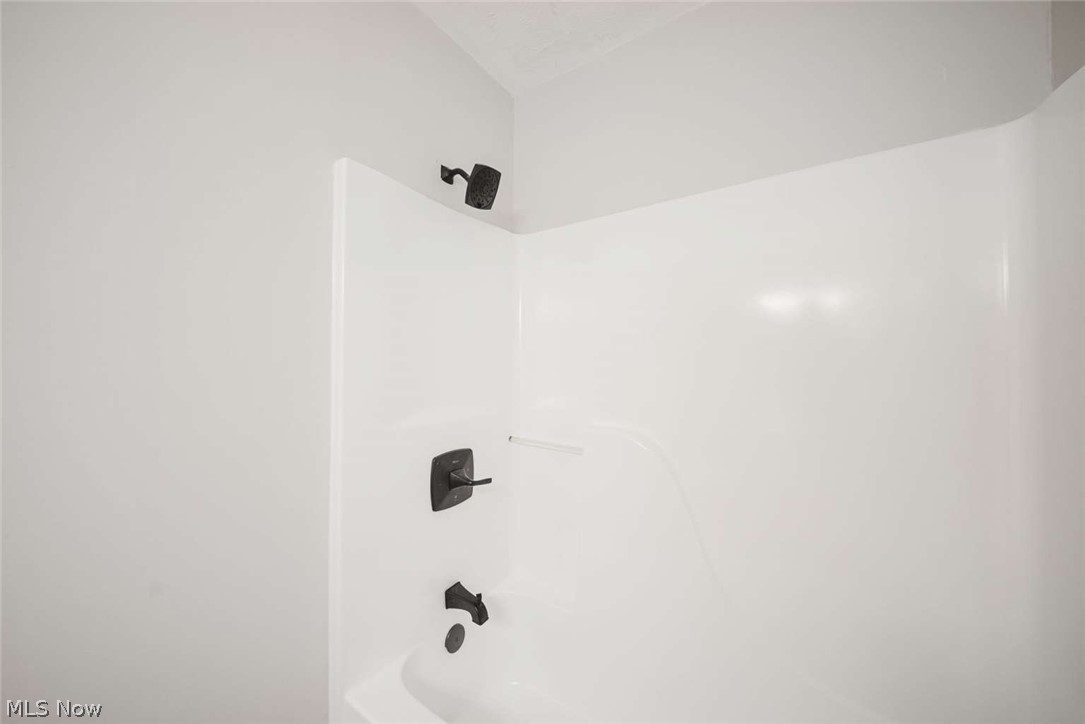 1260 Bennett Road Madison OH 44057
