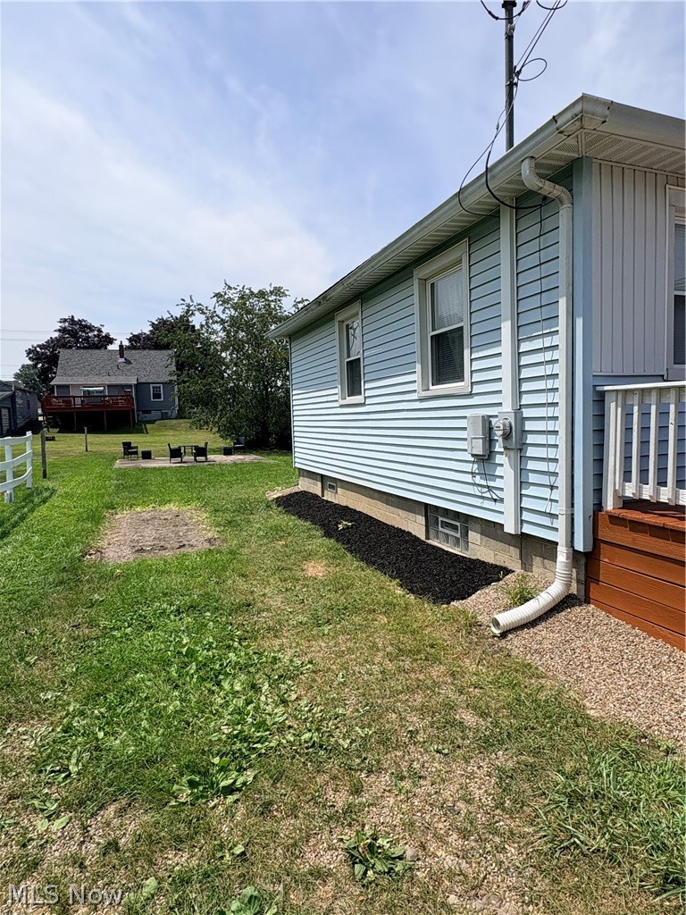 124 Caroline Avenue Hubbard OH 44425