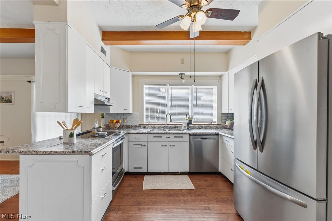 198 E Main Street Apple Creek OH 44606