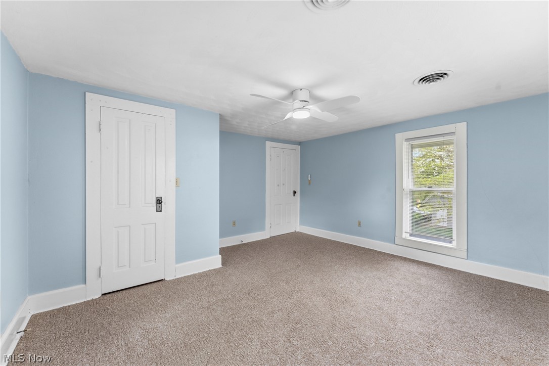 198 E Main Street Apple Creek OH 44606