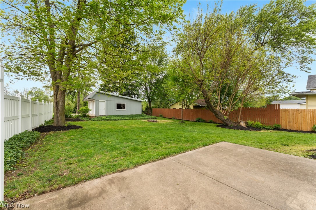198 E Main Street Apple Creek OH 44606
