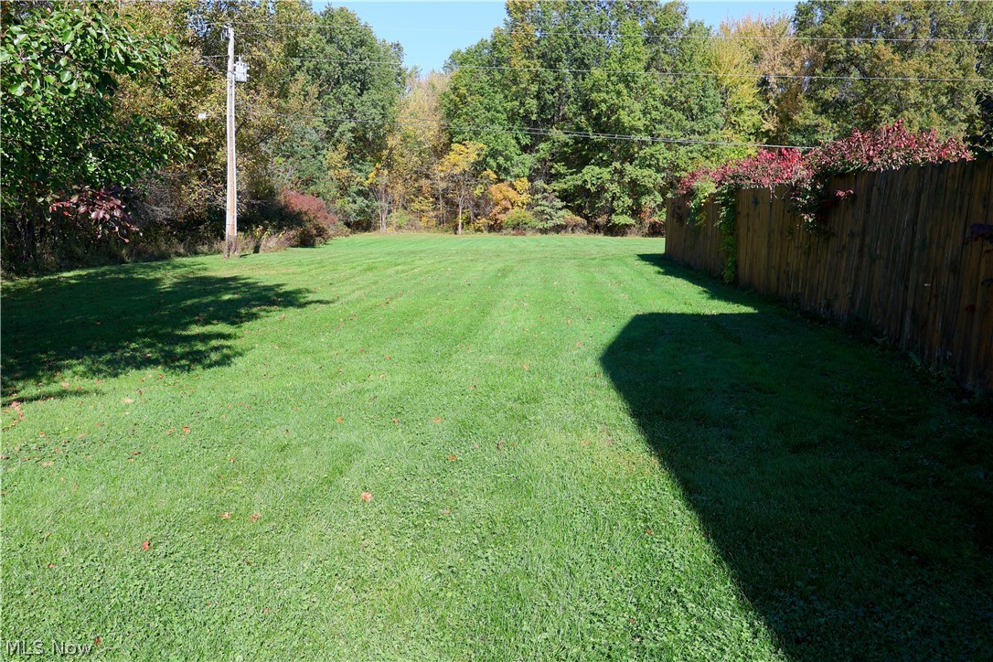 108 Country Place Grafton OH 44044