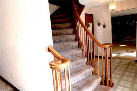 108 Country Place Grafton OH 44044