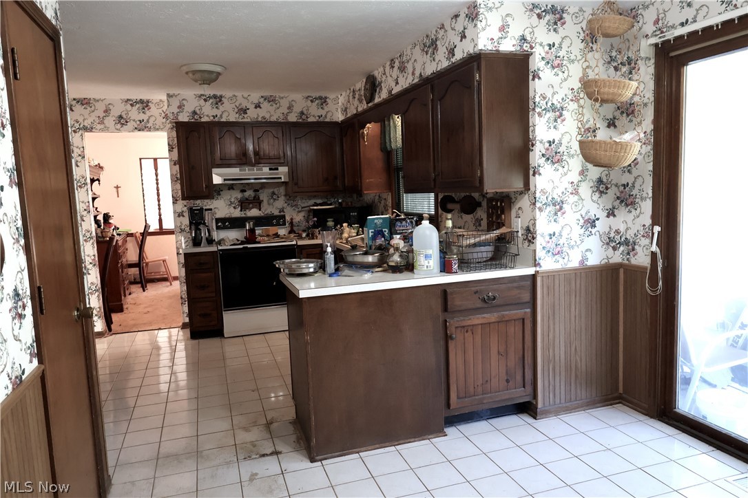 108 Country Place Grafton OH 44044
