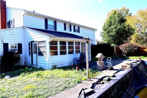 108 Country Place Grafton OH 44044
