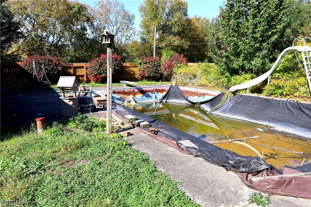 108 Country Place Grafton OH 44044