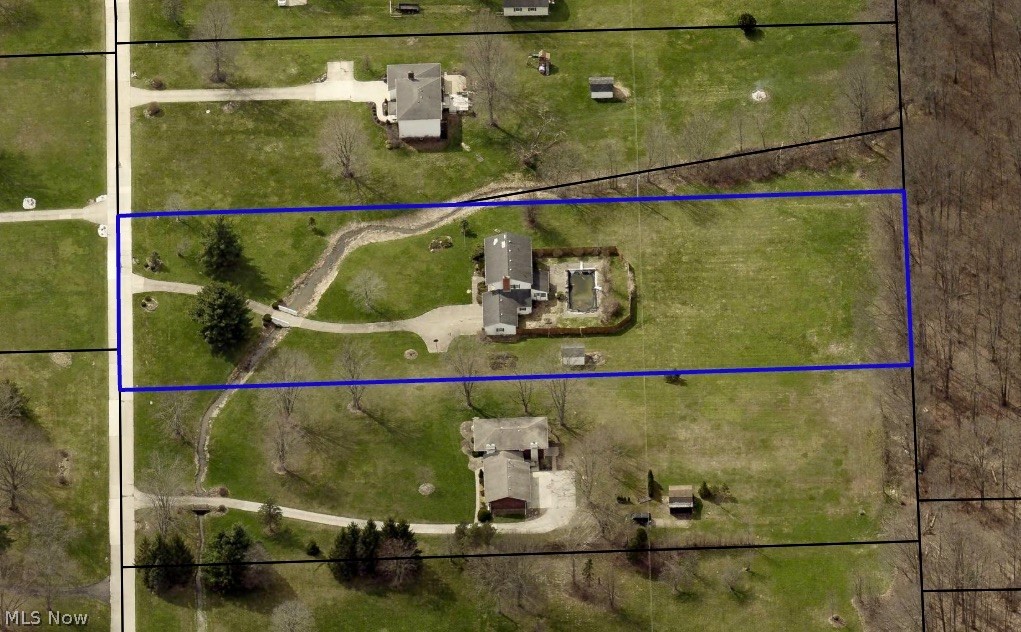 108 Country Place Grafton OH 44044