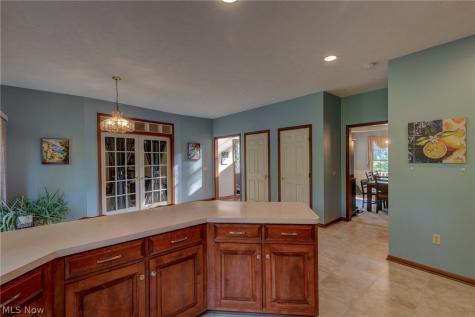 6506 Forestwood Street NW Canton OH 44718
