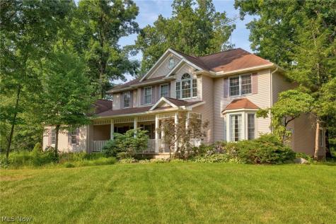 6506 Forestwood Street NW Canton OH 44718
