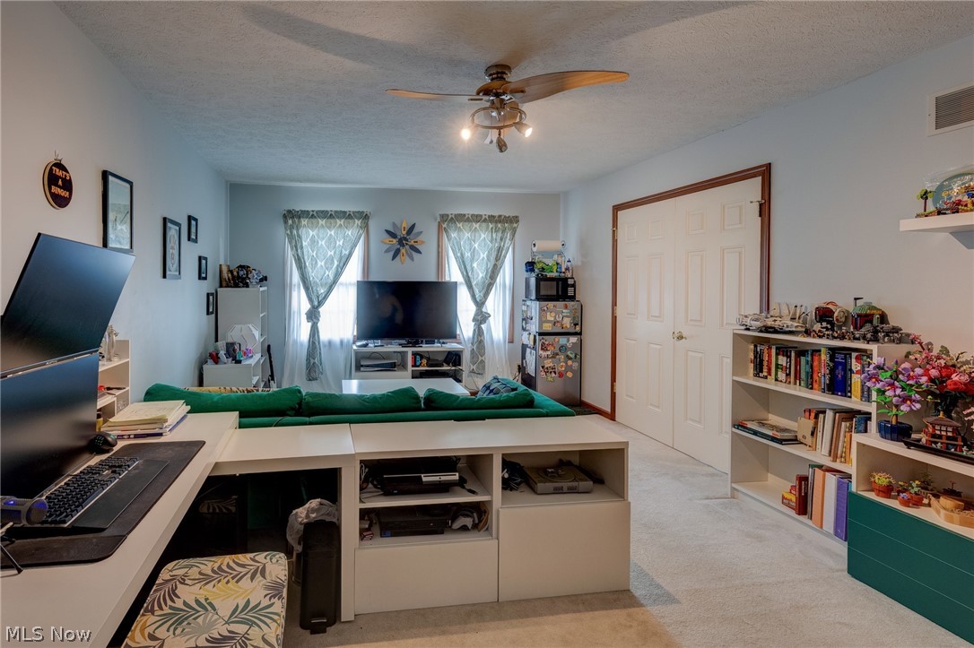 6506 Forestwood Street NW Canton OH 44718