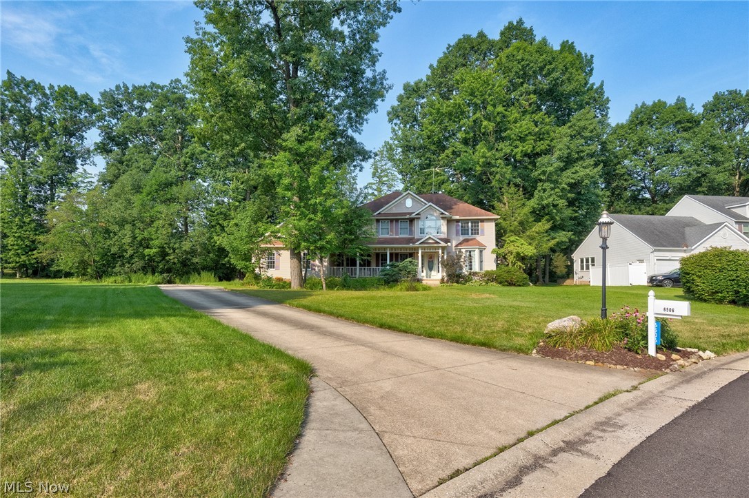 6506 Forestwood Street NW Canton OH 44718