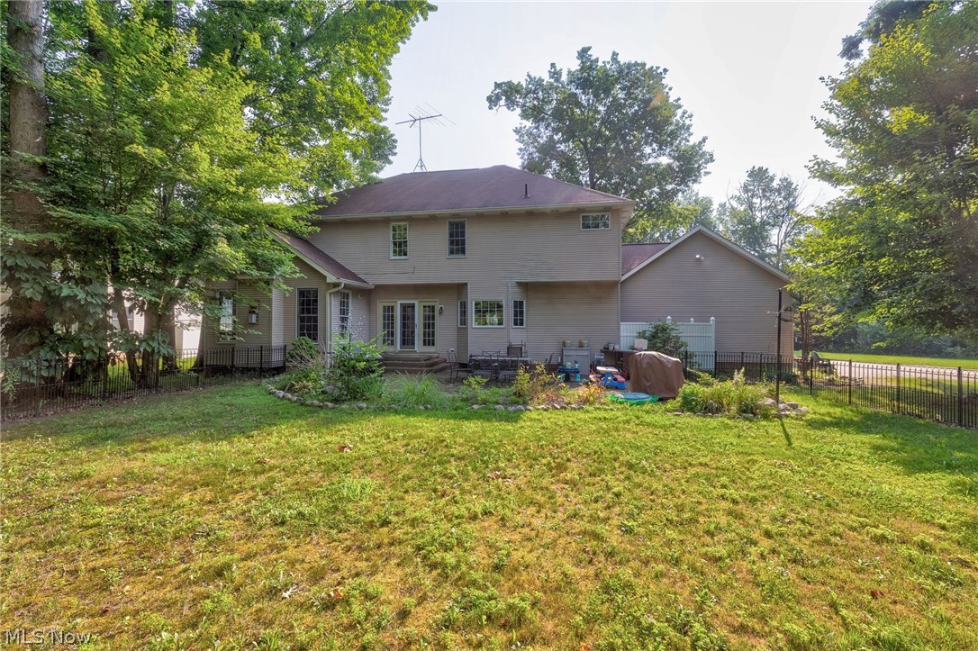 6506 Forestwood Street NW Canton OH 44718