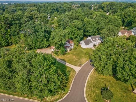 6506 Forestwood Street NW Canton OH 44718