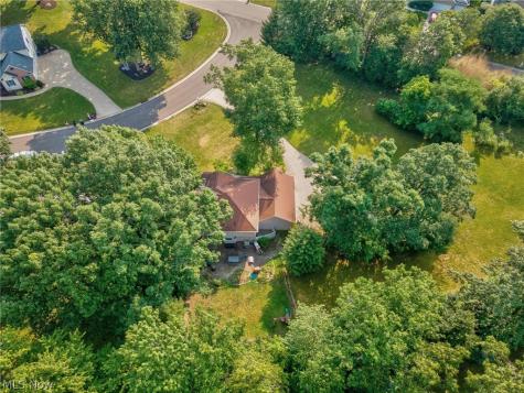 6506 Forestwood Street NW Canton OH 44718