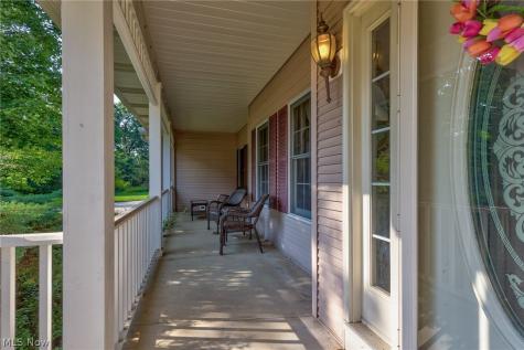 6506 Forestwood Street NW Canton OH 44718