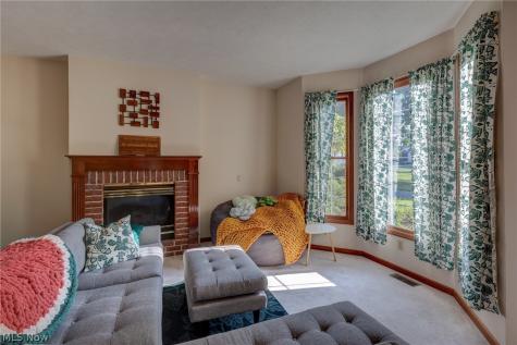 6506 Forestwood Street NW Canton OH 44718