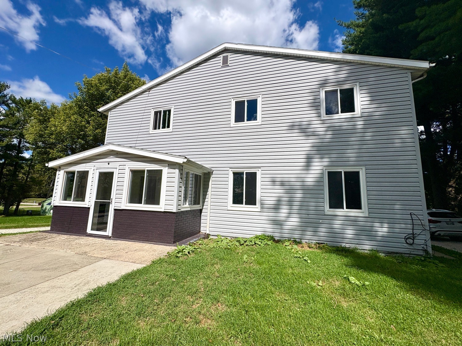 115 W Main Street Seville OH 44273