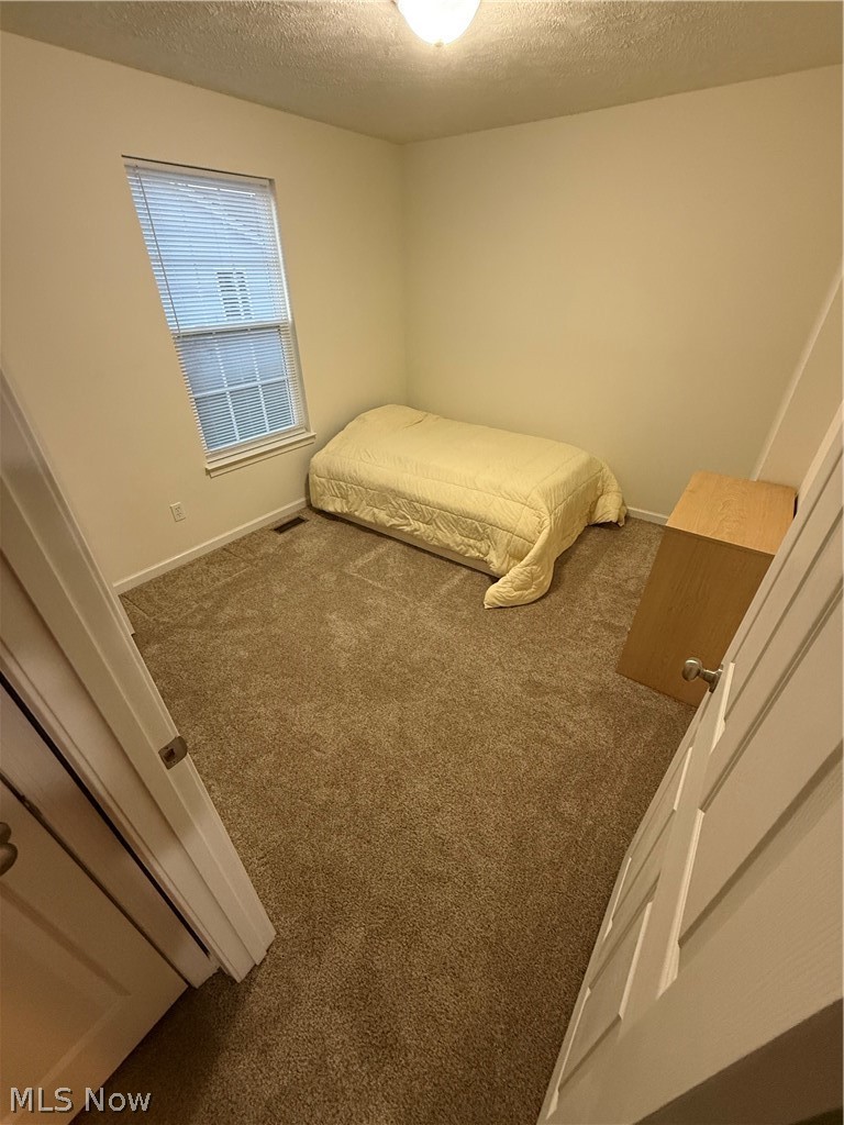 5245 Monroe Square E Barberton OH 44203