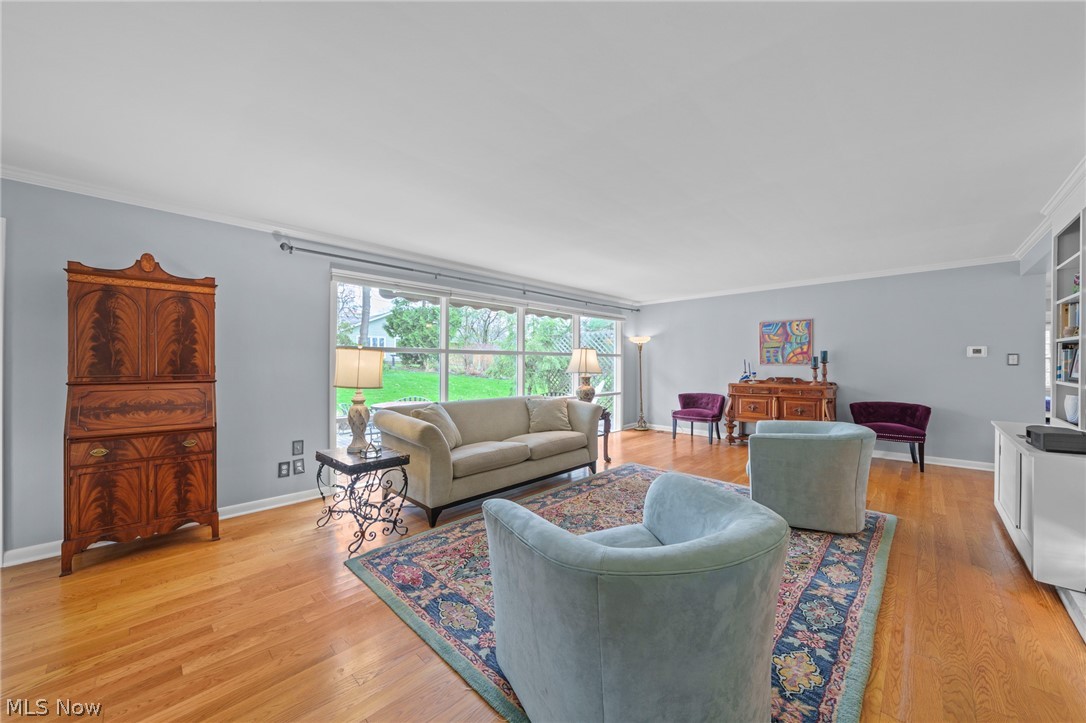24100 Hazelmere Road Shaker Heights OH 44122
