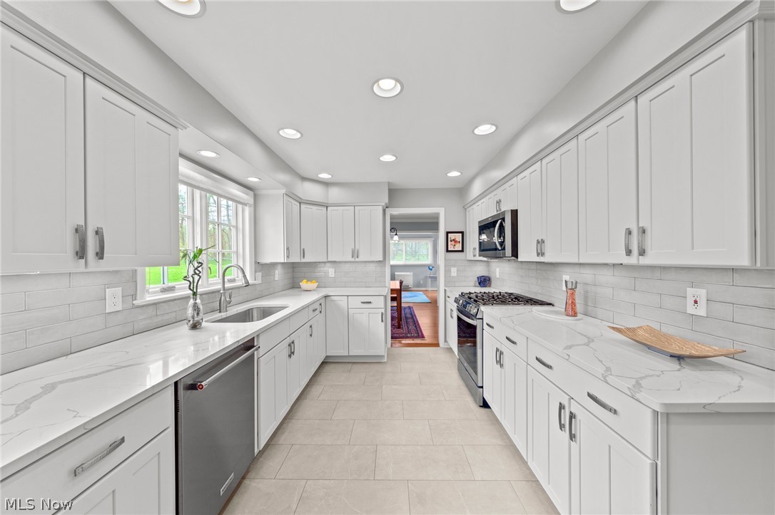 24100 Hazelmere Road Shaker Heights OH 44122