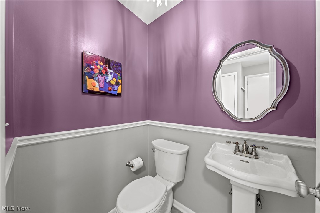 24100 Hazelmere Road Shaker Heights OH 44122