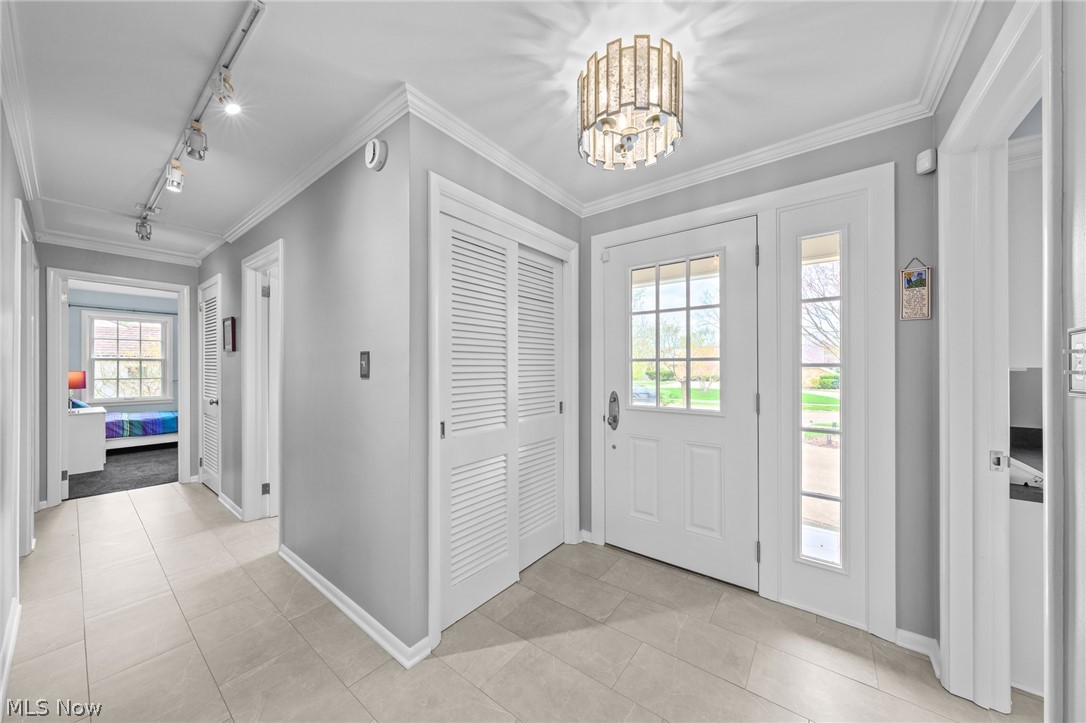 24100 Hazelmere Road Shaker Heights OH 44122