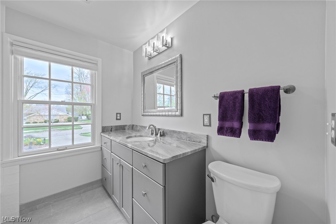 24100 Hazelmere Road Shaker Heights OH 44122