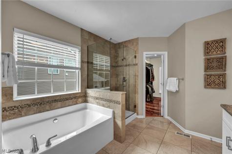 3024 West Creek Drive Medina OH 44256