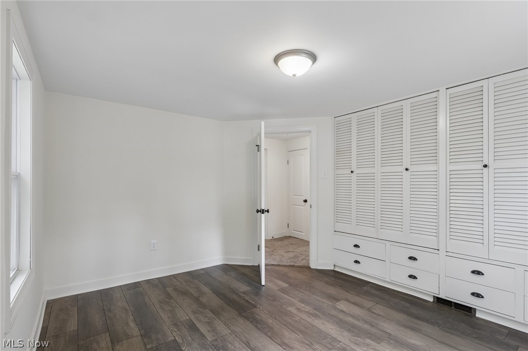 2562 Graham Avenue Akron OH 44312