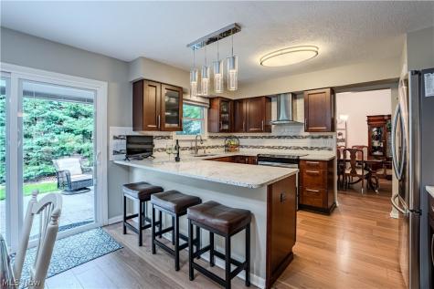 27563 Hemlock Drive Westlake OH 44145