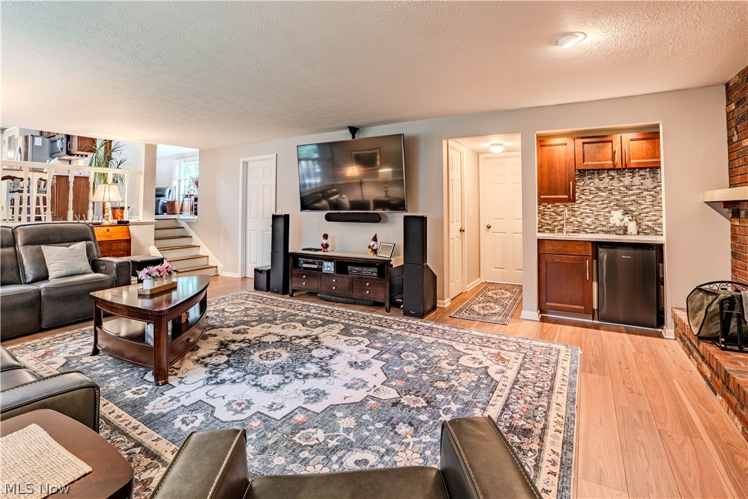 27563 Hemlock Drive Westlake OH 44145