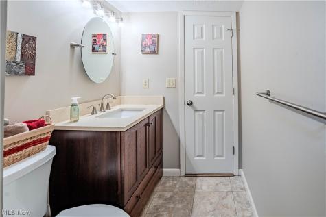 27563 Hemlock Drive Westlake OH 44145