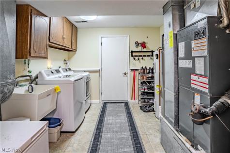 27563 Hemlock Drive Westlake OH 44145