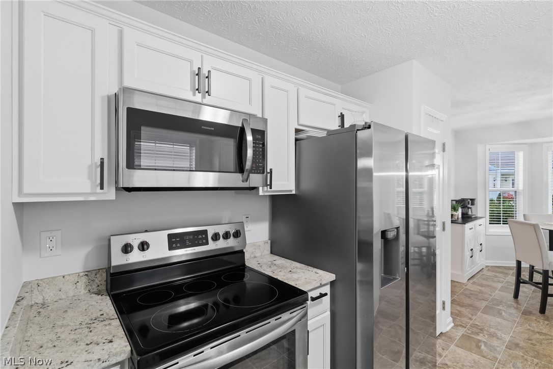 119 Prestwyck Lane Elyria OH 44035