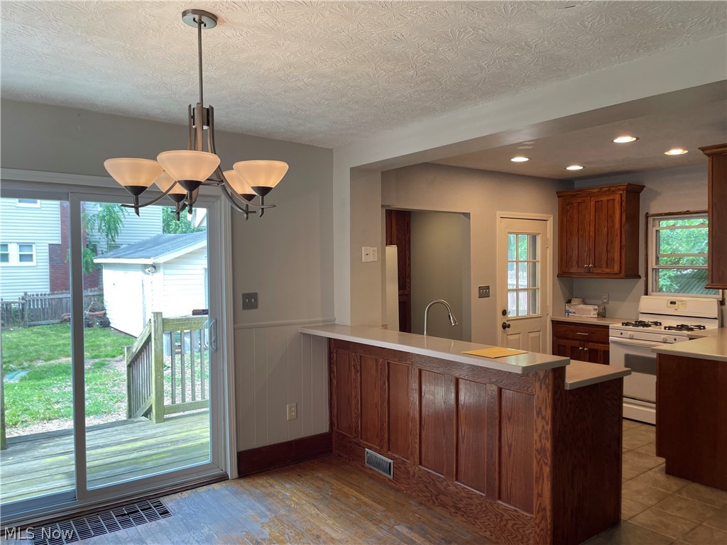 537 Archwood Avenue Akron OH 44301