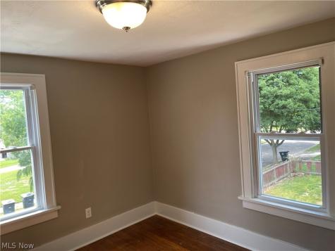 537 Archwood Avenue Akron OH 44301