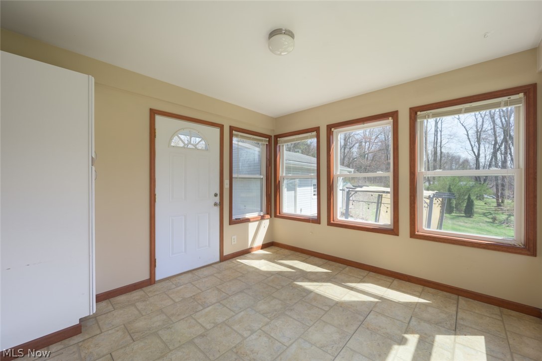6442 Spring Street Ravenna OH 44266