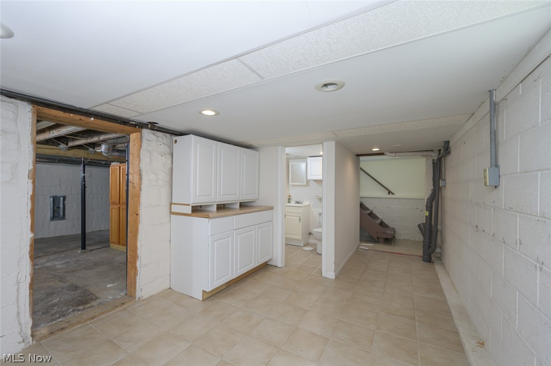 6442 Spring Street Ravenna OH 44266