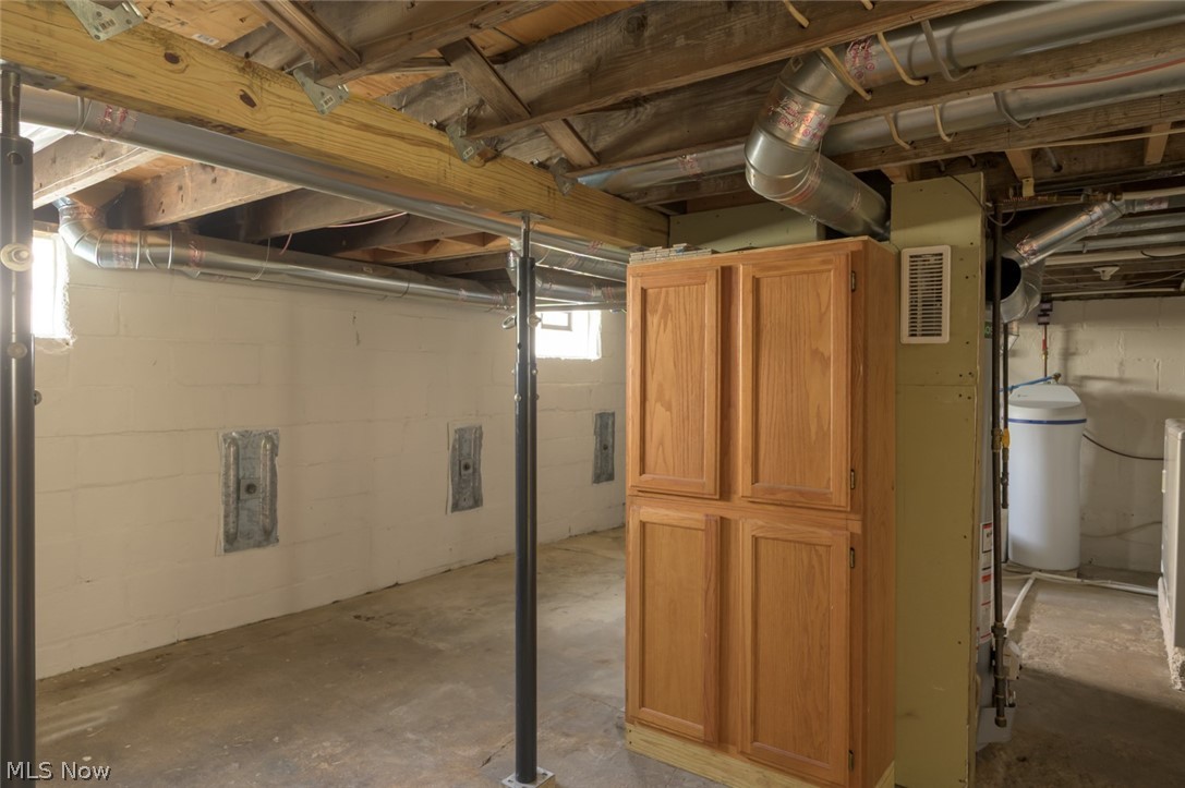 6442 Spring Street Ravenna OH 44266