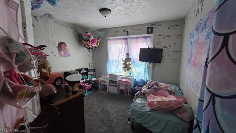 543 E 108th Cleveland OH 44108