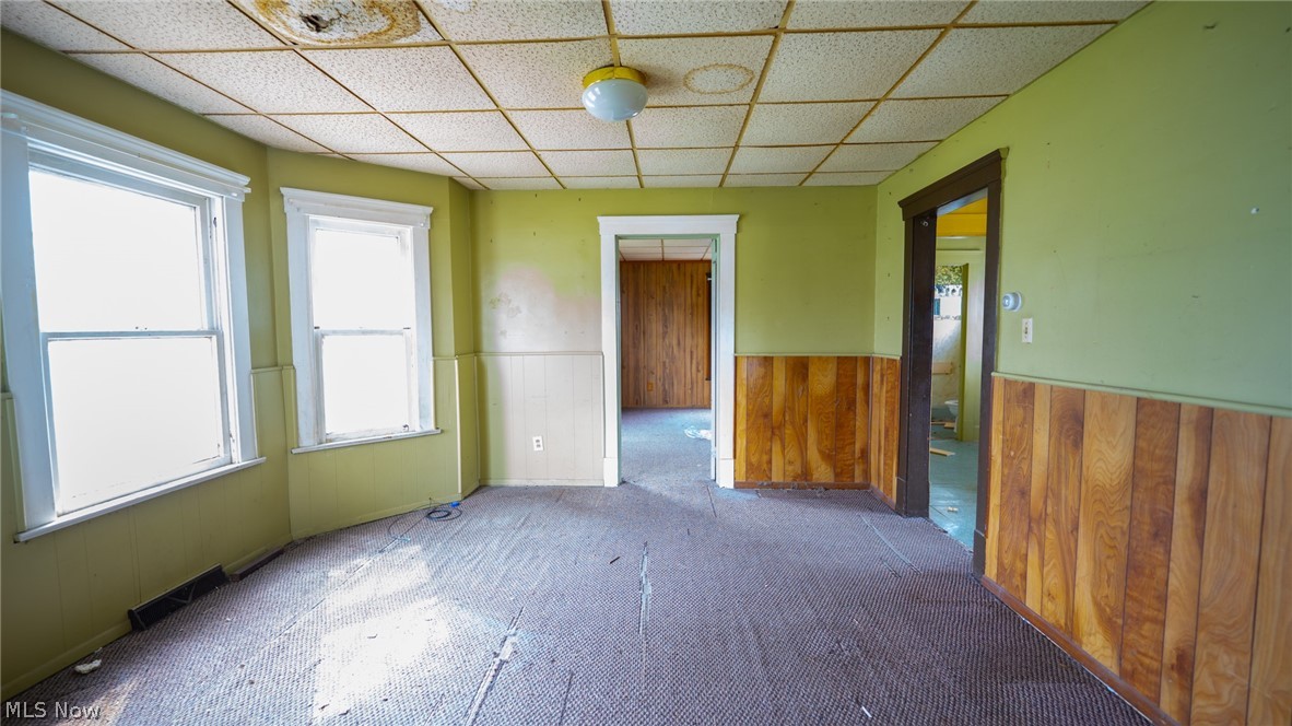 148 Oak Street Elyria OH 44035