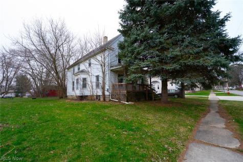 148 Oak Street Elyria OH 44035