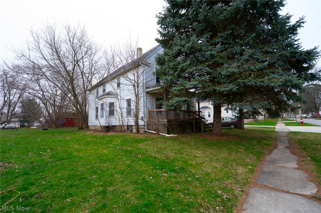 148 Oak Street Elyria OH 44035